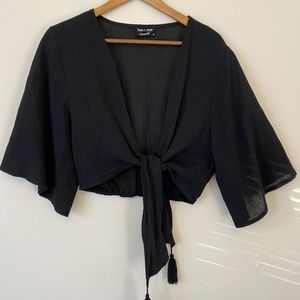 Cropped tie-up top